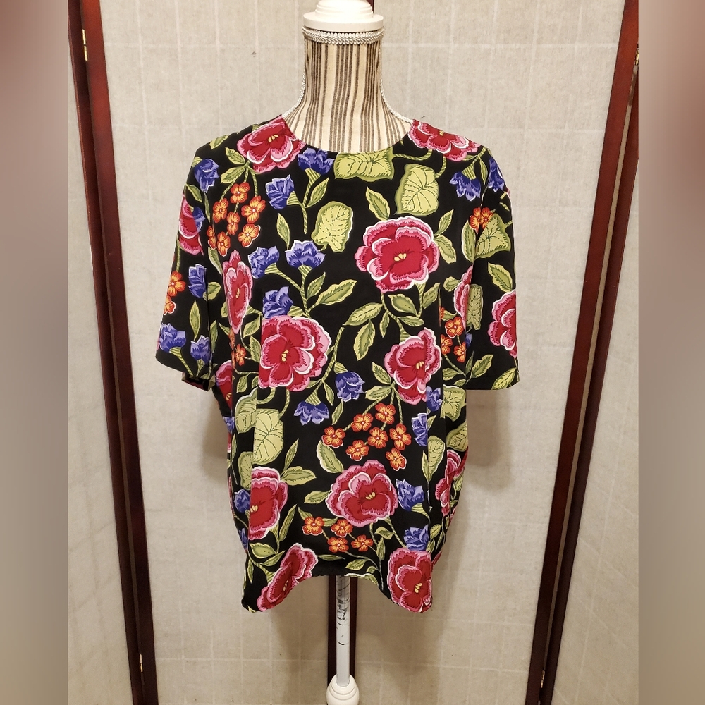 Modern Essentials Blouse
